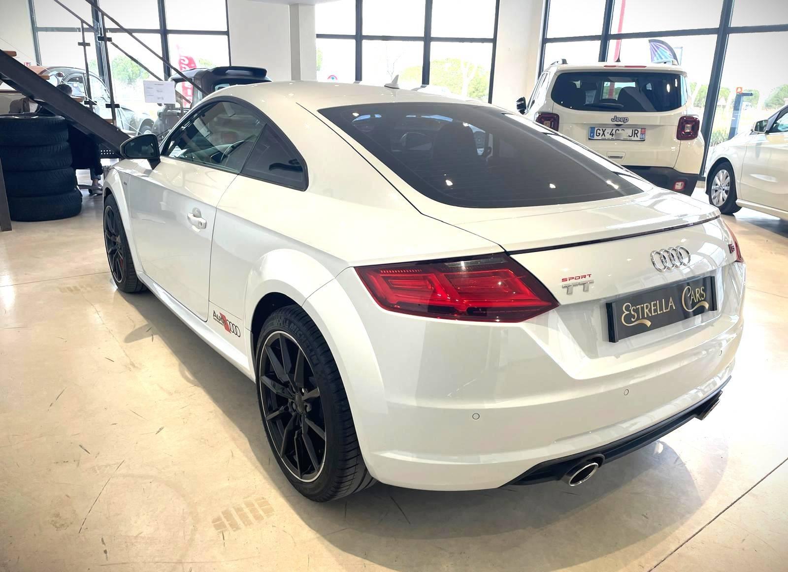AUDI AUDI TT