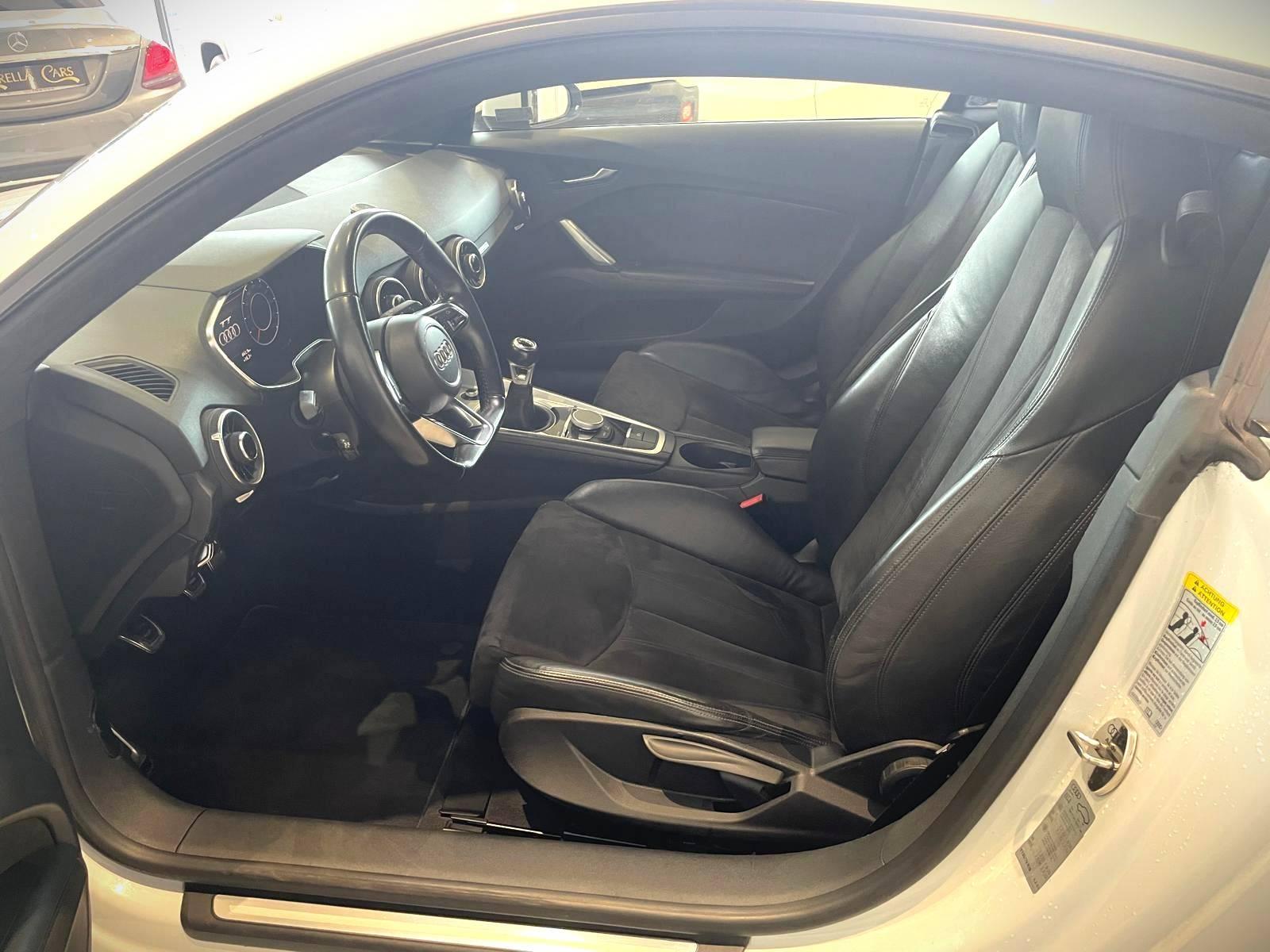 AUDI AUDI TT