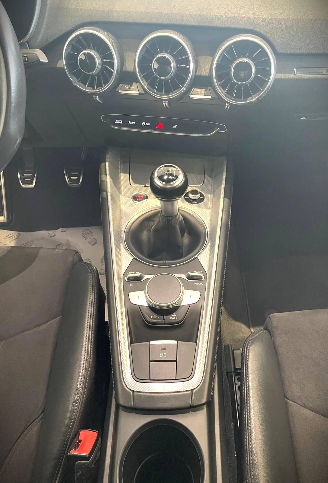 AUDI AUDI TT