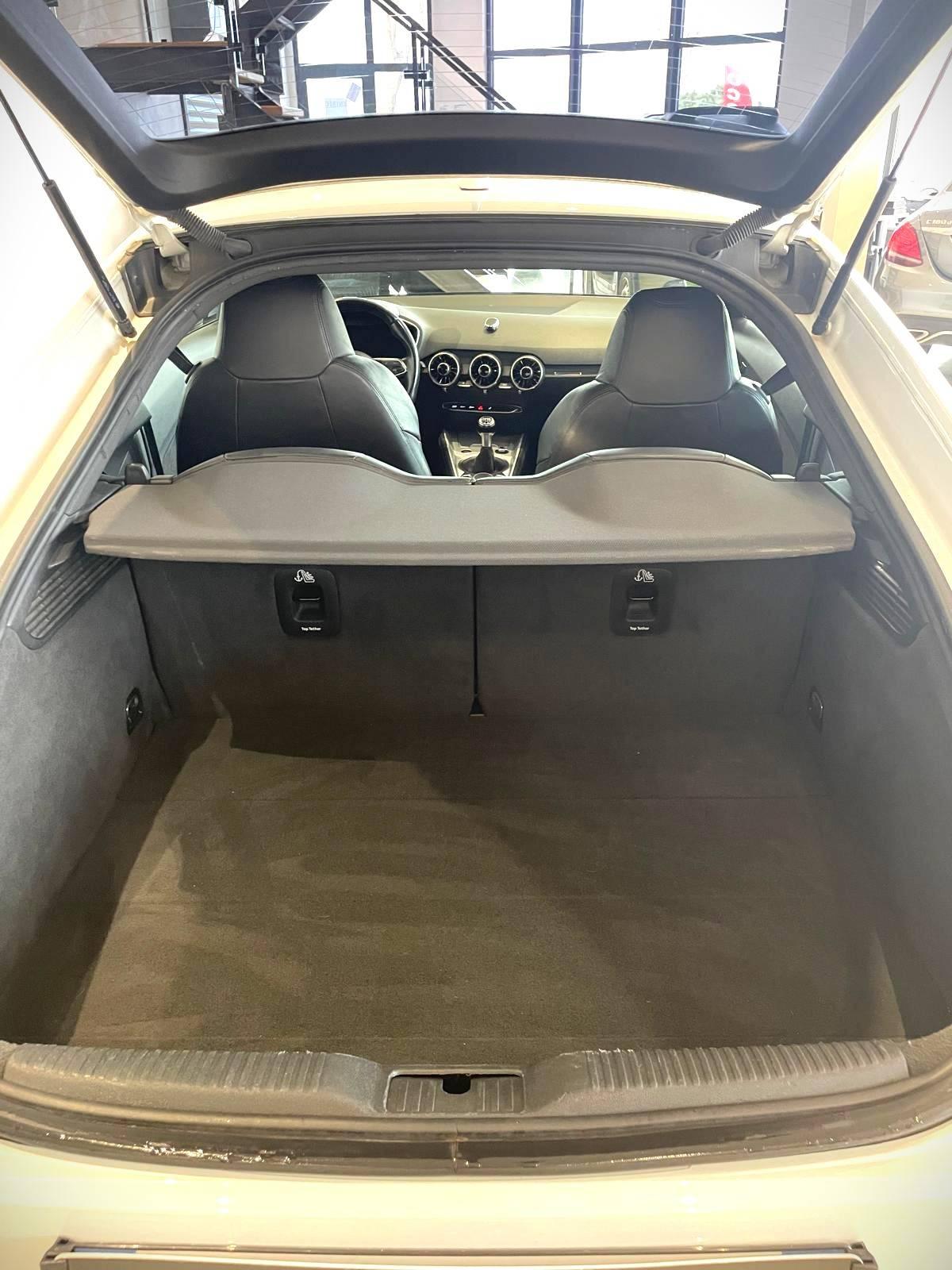 AUDI AUDI TT