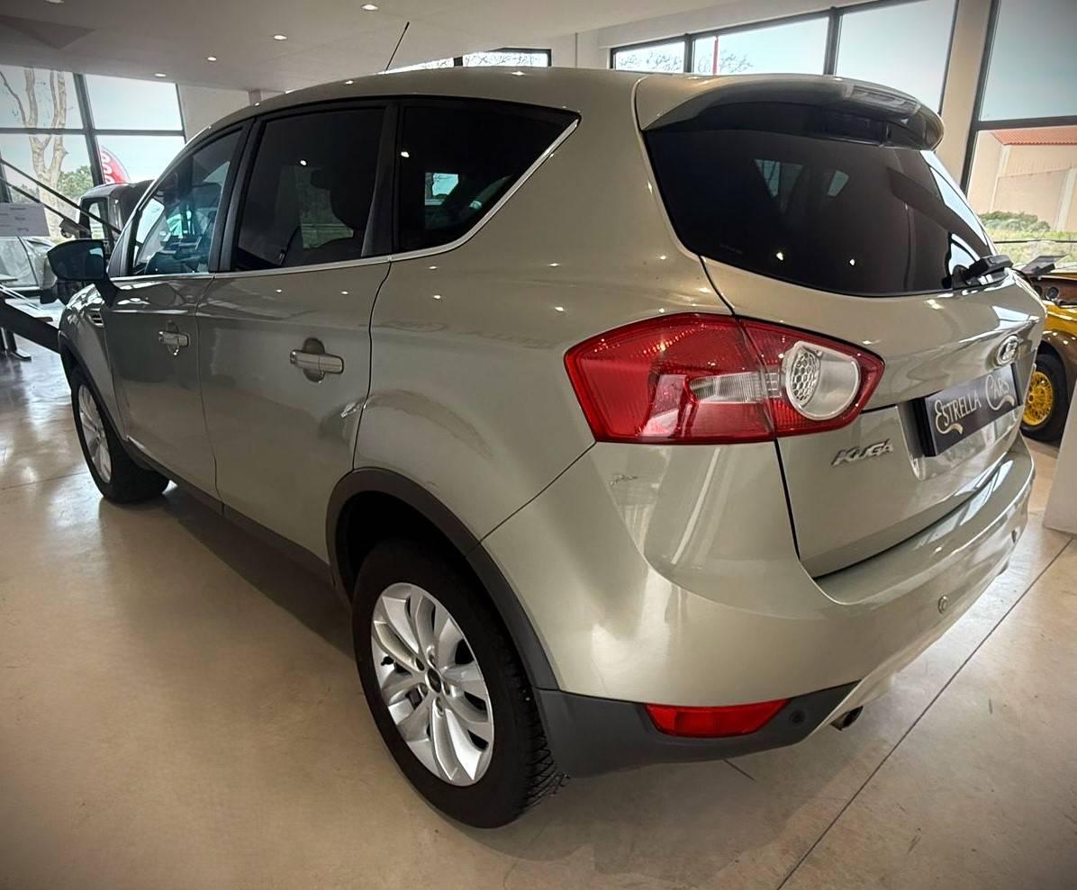 FORD KUGA