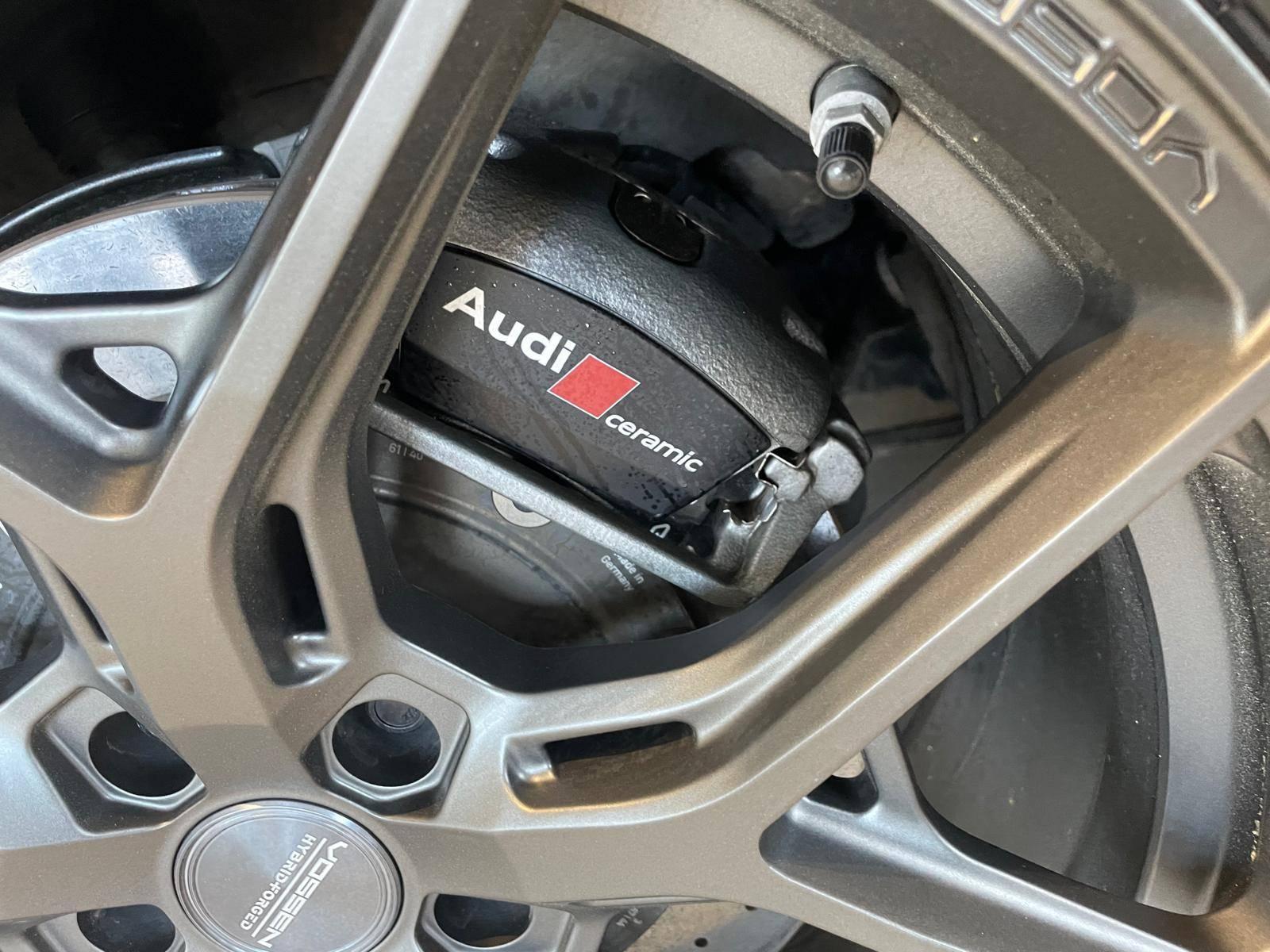 AUDI RS 6 AVANT