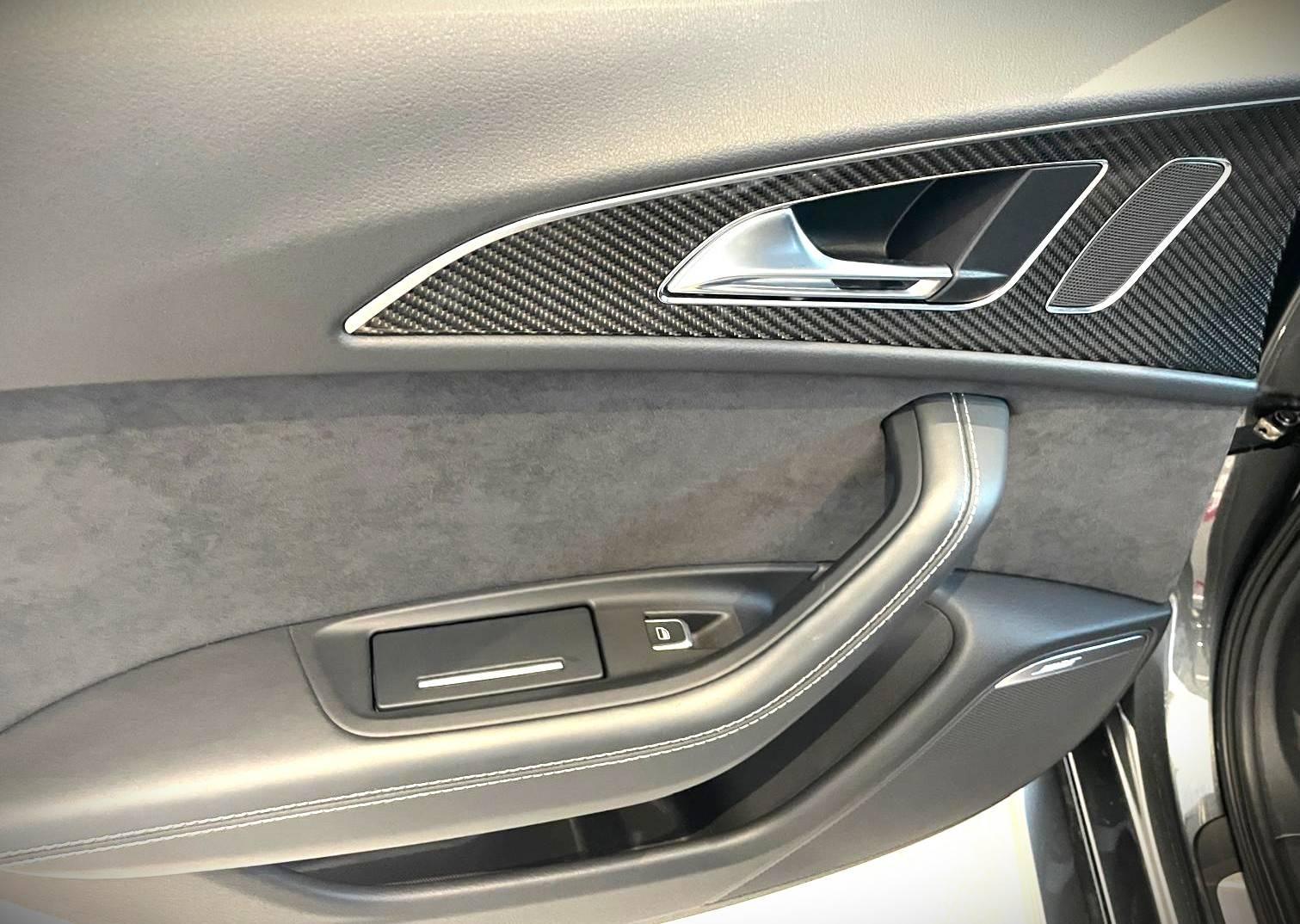 AUDI RS 6 AVANT