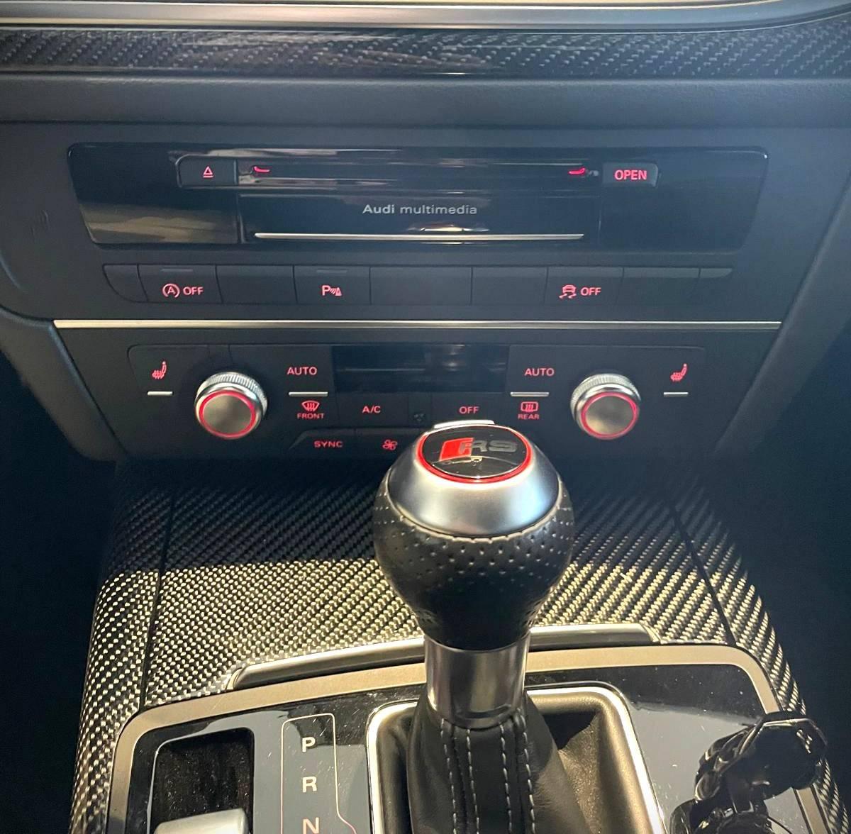 AUDI RS 6 AVANT