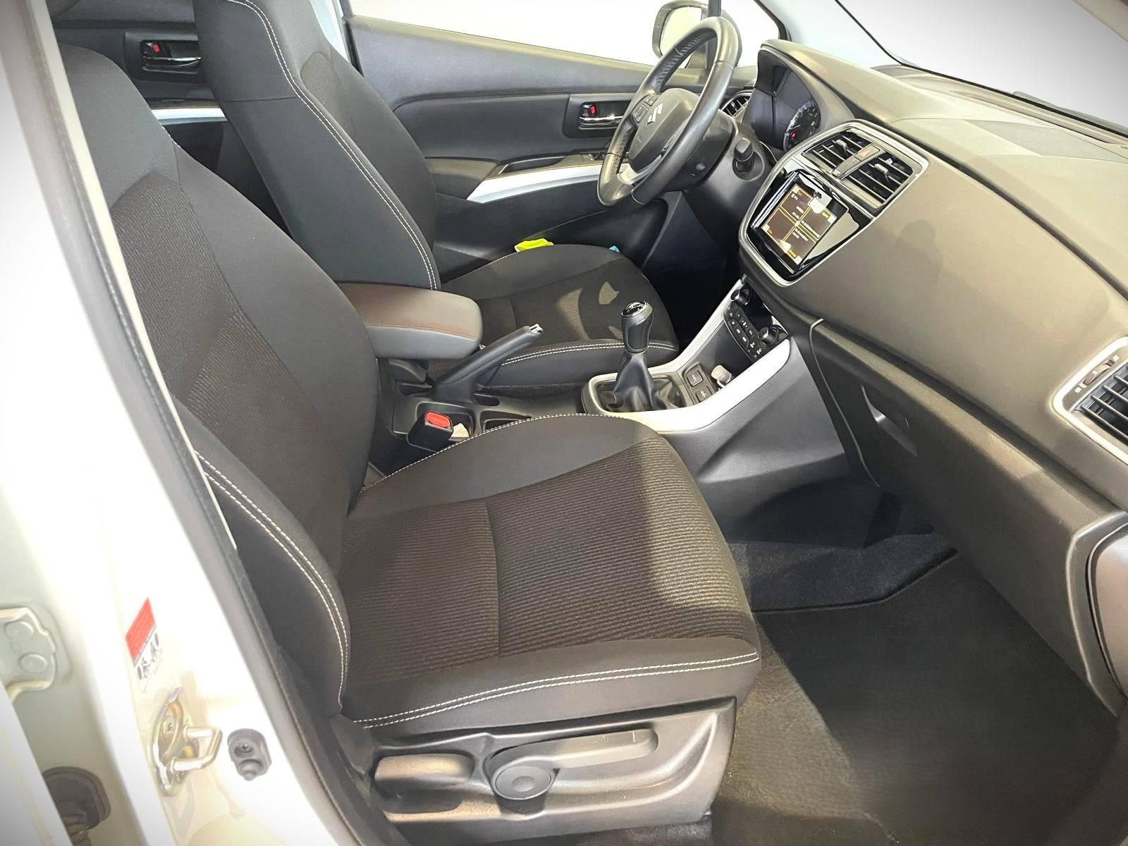 SUZUKI SX4 S-CROSS
