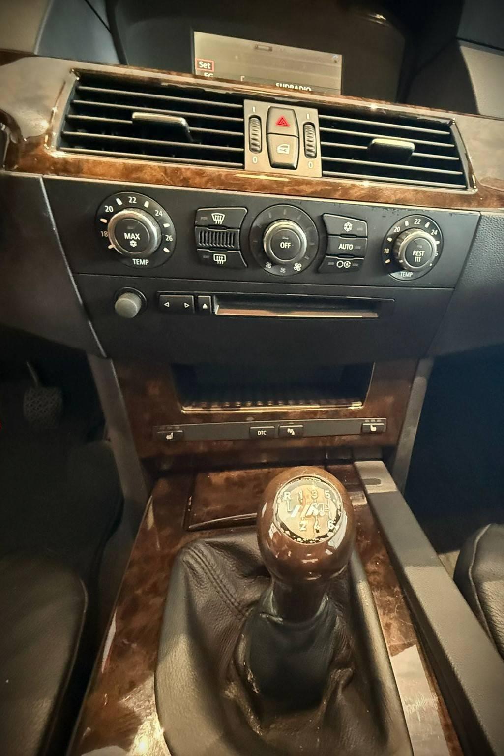 BMW SÉRIE 5 BERLINE