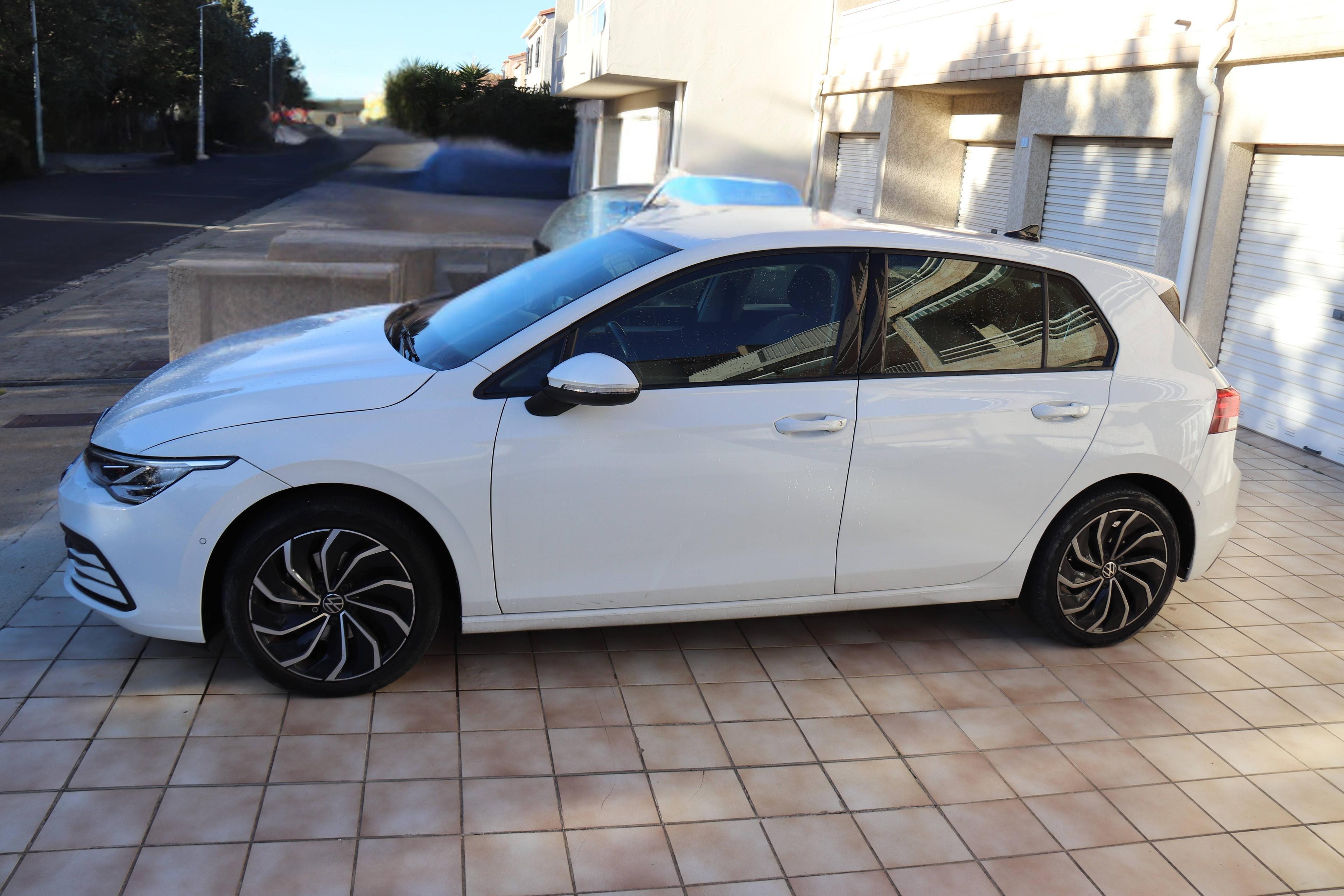 VOLKSWAGEN VOLKSWAGEN GOLF