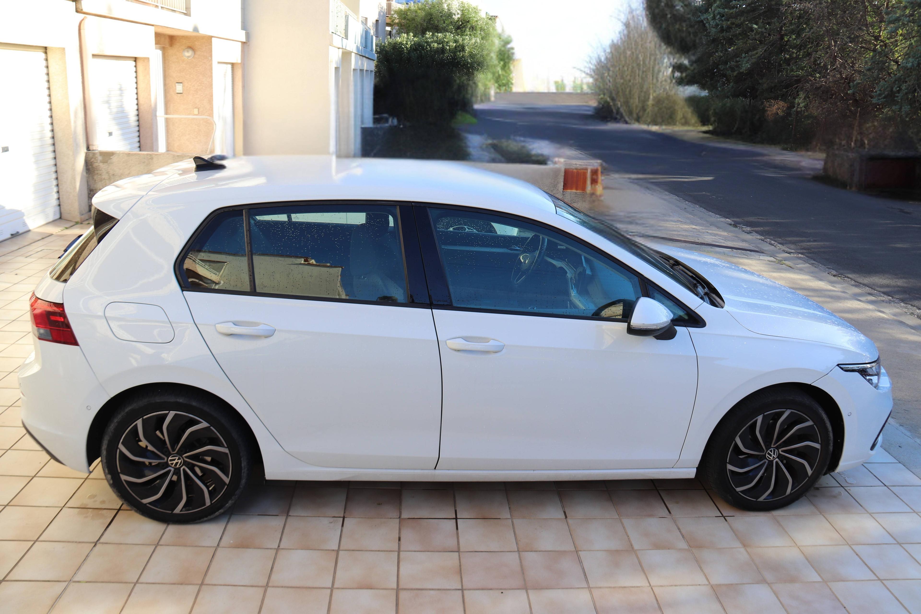 VOLKSWAGEN VOLKSWAGEN GOLF