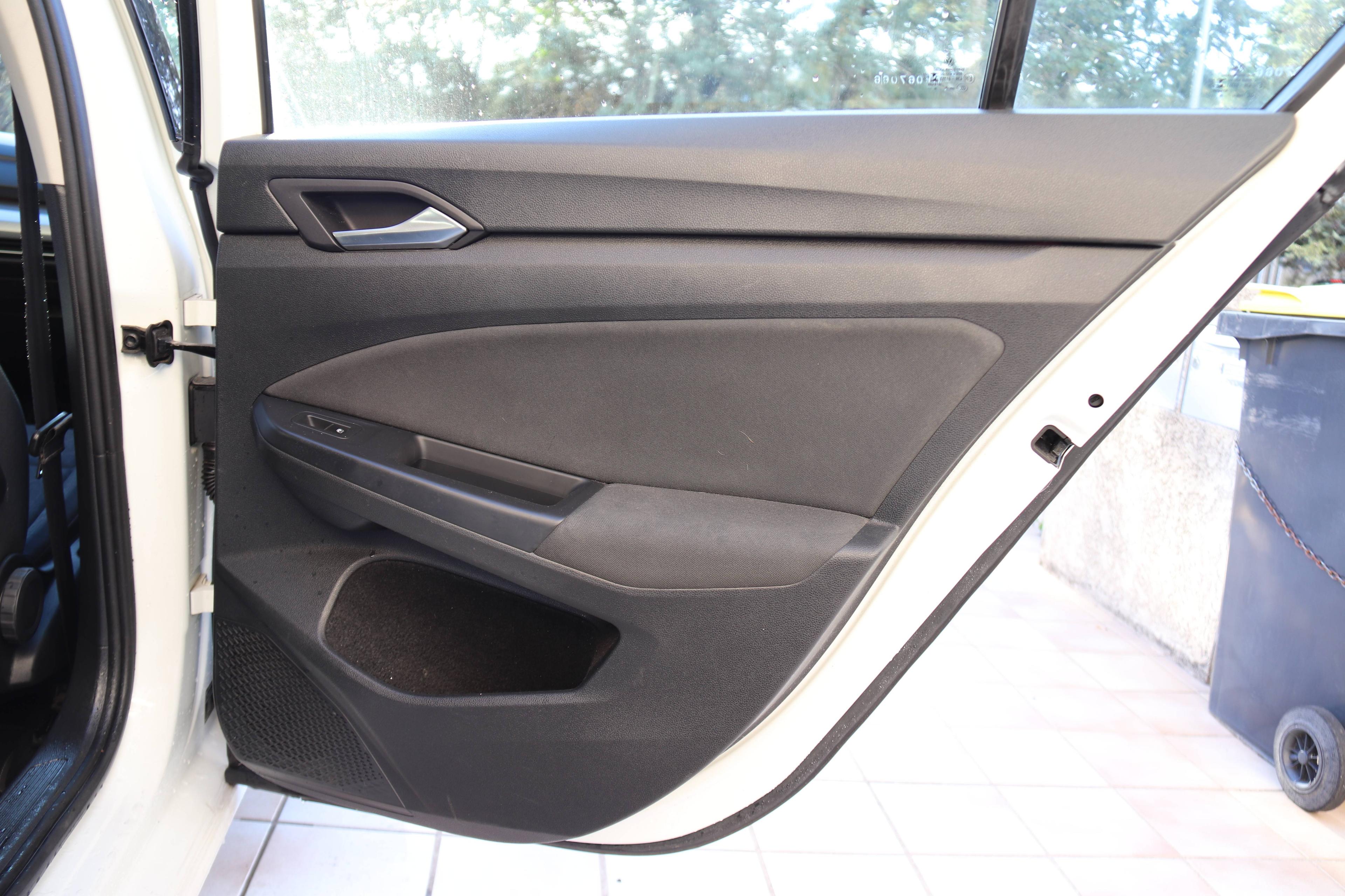 VOLKSWAGEN VOLKSWAGEN GOLF