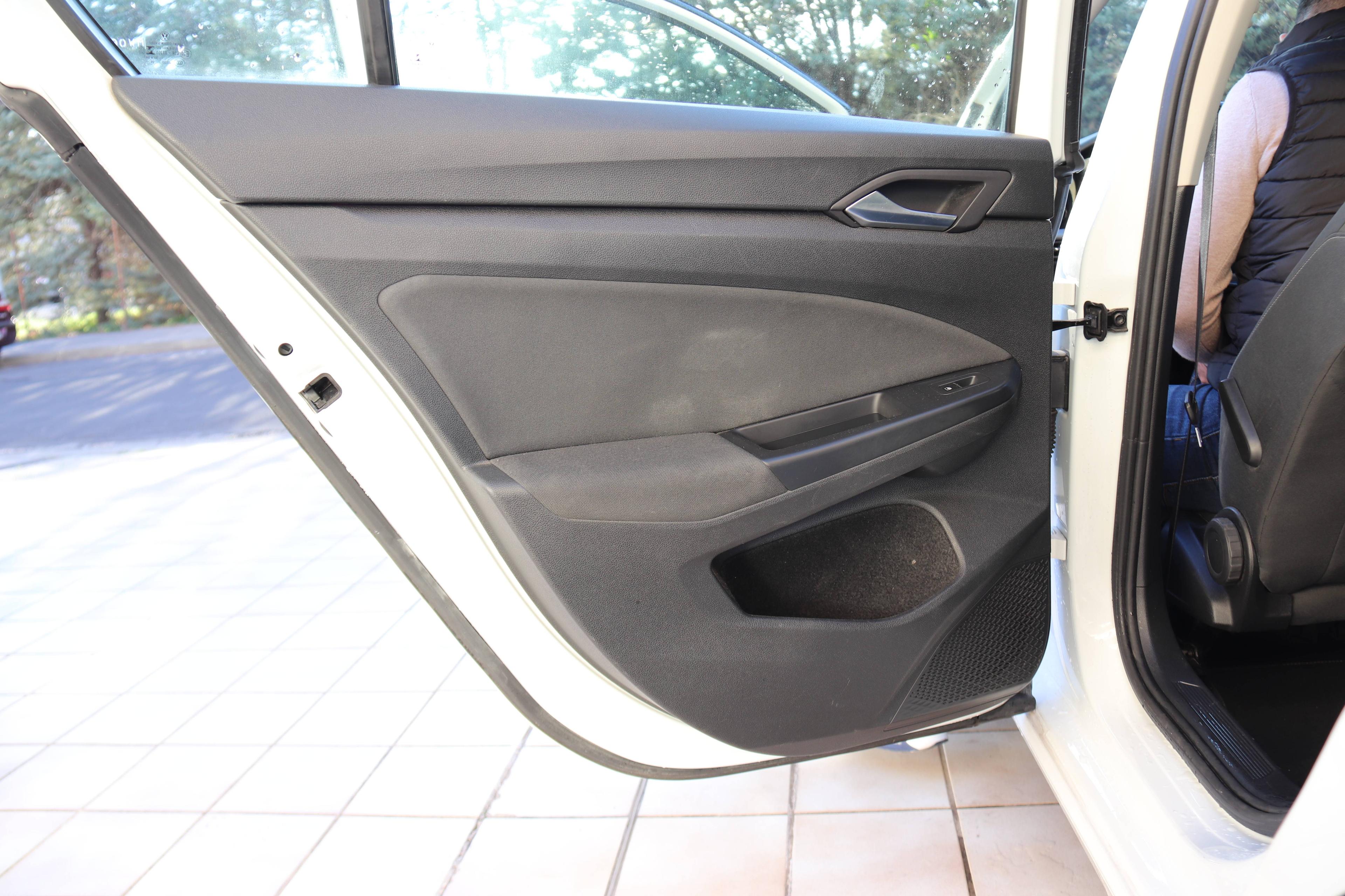 VOLKSWAGEN VOLKSWAGEN GOLF