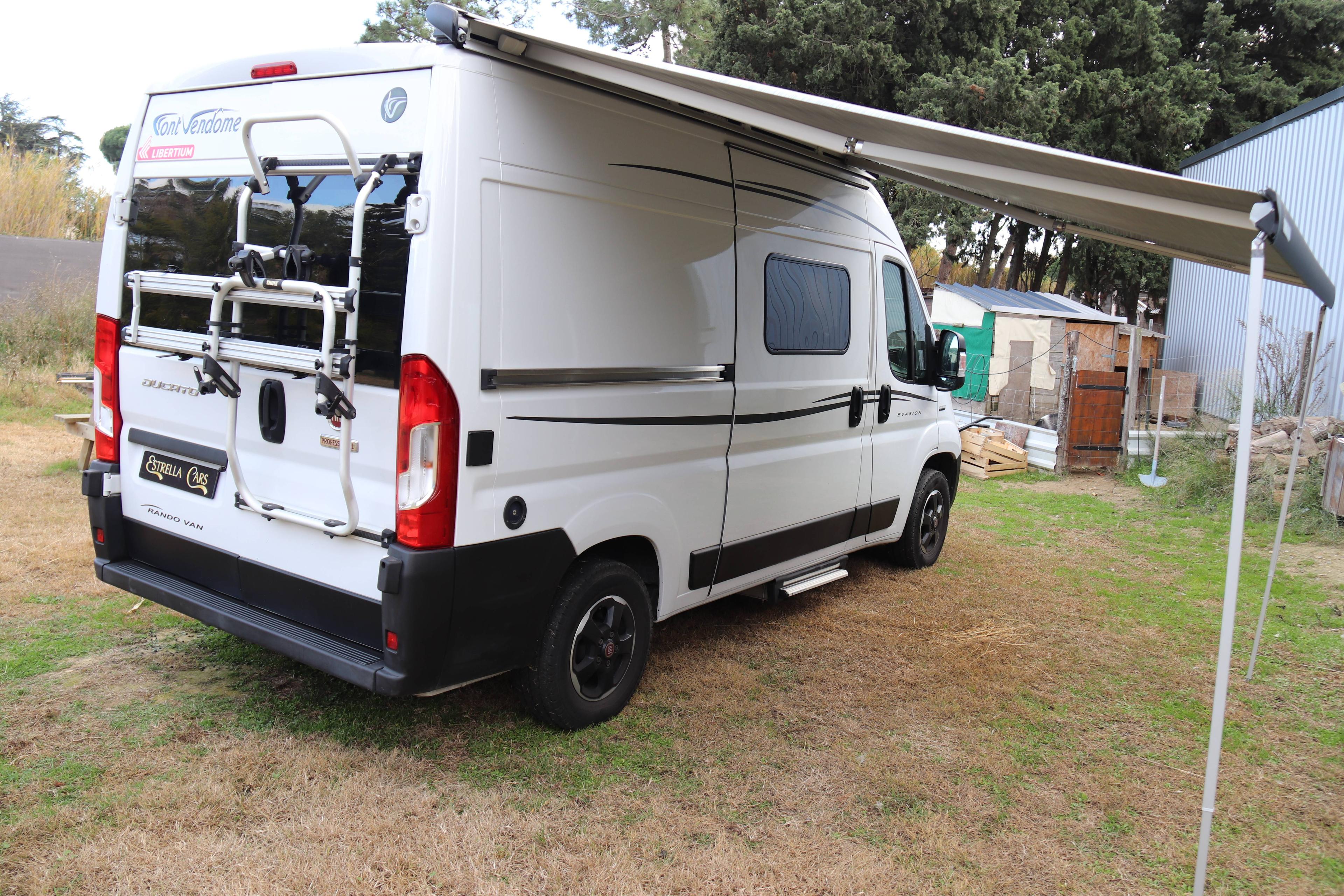 FIAT   DUCATO 2.2L 140CH 4 PL 3 COUCHAG